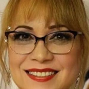 Meet your Posher, Sylvia